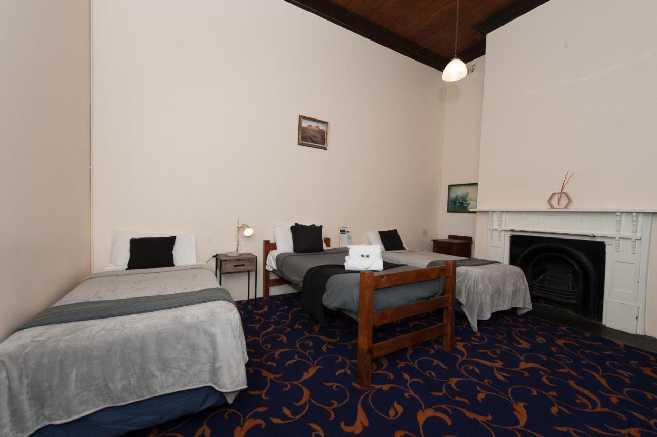 Riverina Hotel Holbrook Dış mekan fotoğraf