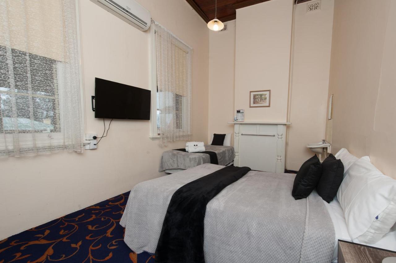 Riverina Hotel Holbrook Dış mekan fotoğraf
